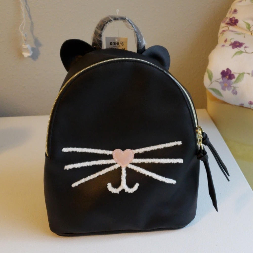 💓💓NWT T-Shirt to Jeans Backpack purse